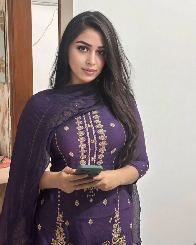 DHA Karachi Escort Girl